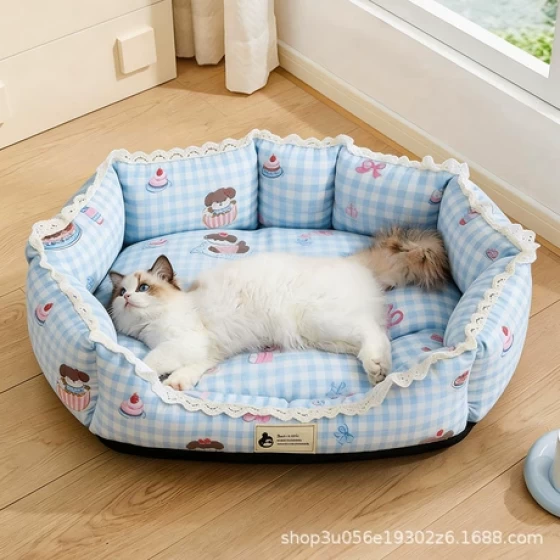 Princess-style pet three-dimensional lace windproof cat bed